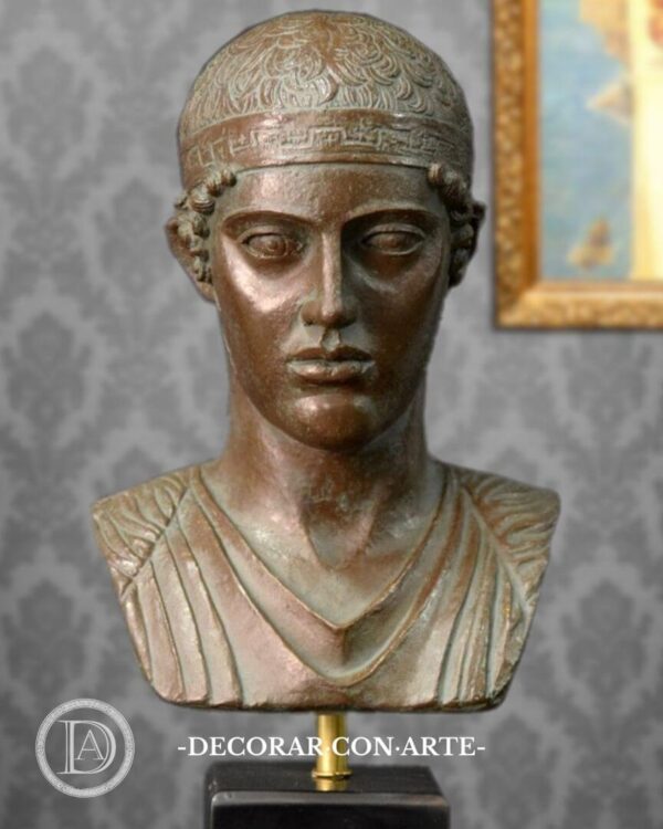 Cabeza del Auriga de Delfos Kopf des Wagenlenkers von Delphi