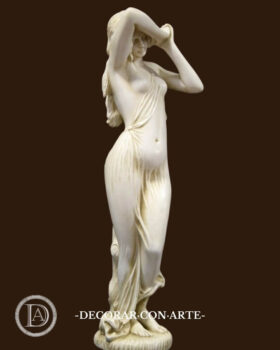 Escultura de Venus desperezándose Scultura di Venere in risveglio,