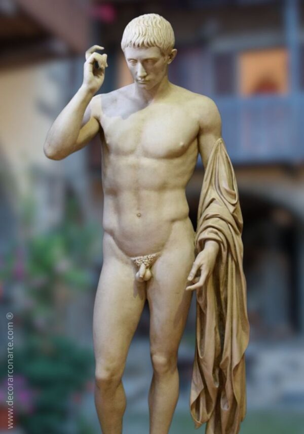 Estatua de Germánico Statue of Germanicus