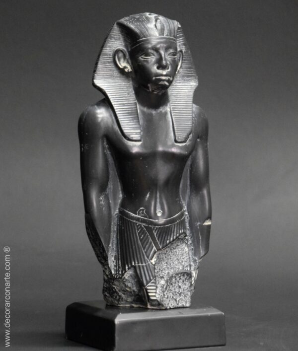 rey egipcio Amenemhet