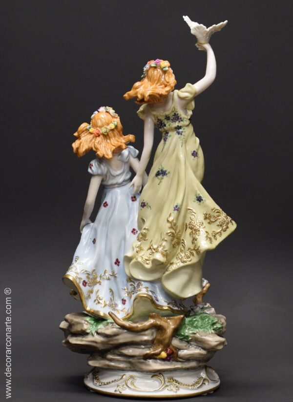 Porcelana damas paloma