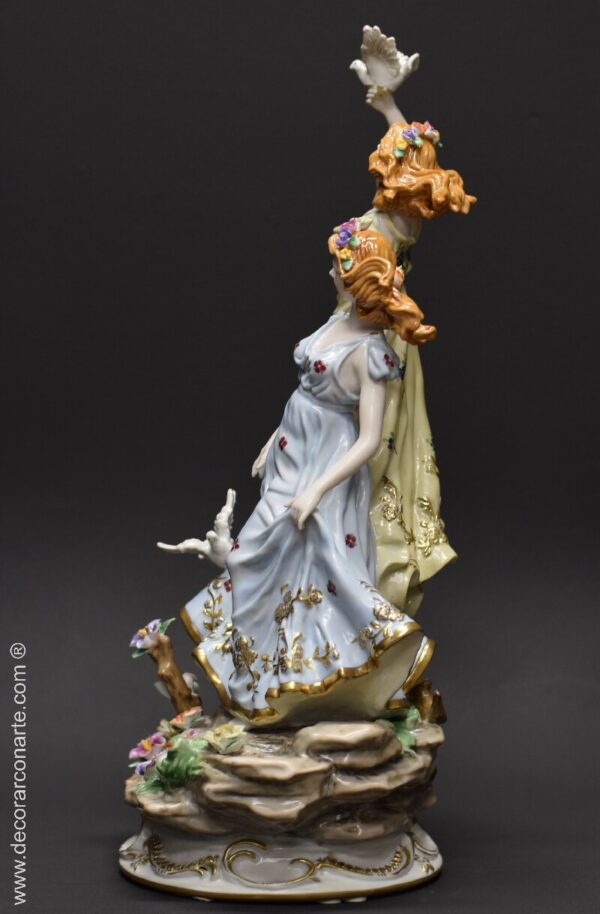 Porcelana damas paloma