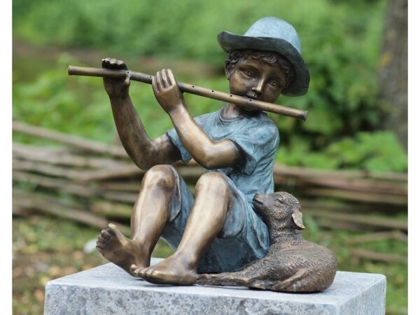 Bronze figure. Flutist boy. 38x43x36 cm - Sale of bronze figures