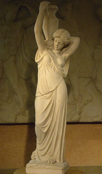 Venus del ánfora Venus of the Amphora