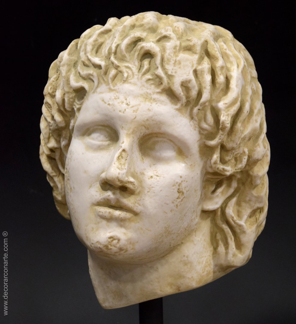 figura decorativa cabeza Alejandro Magno