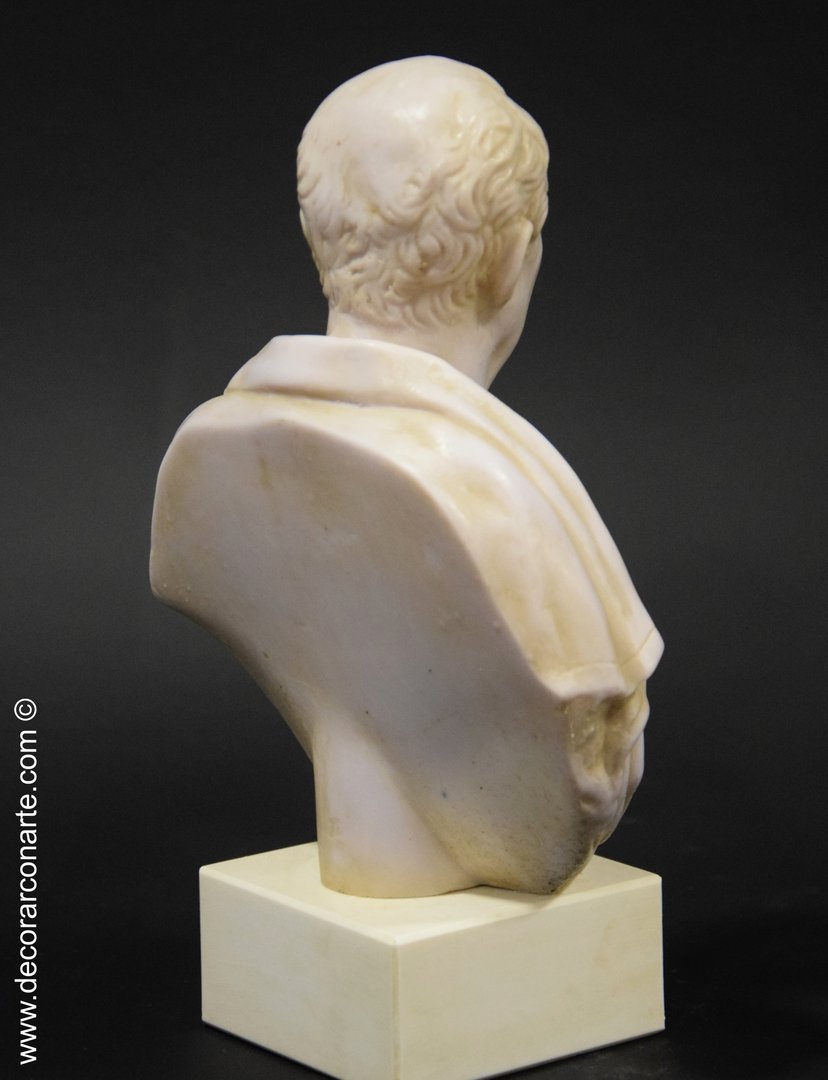 figura decorativa busto Ciceron