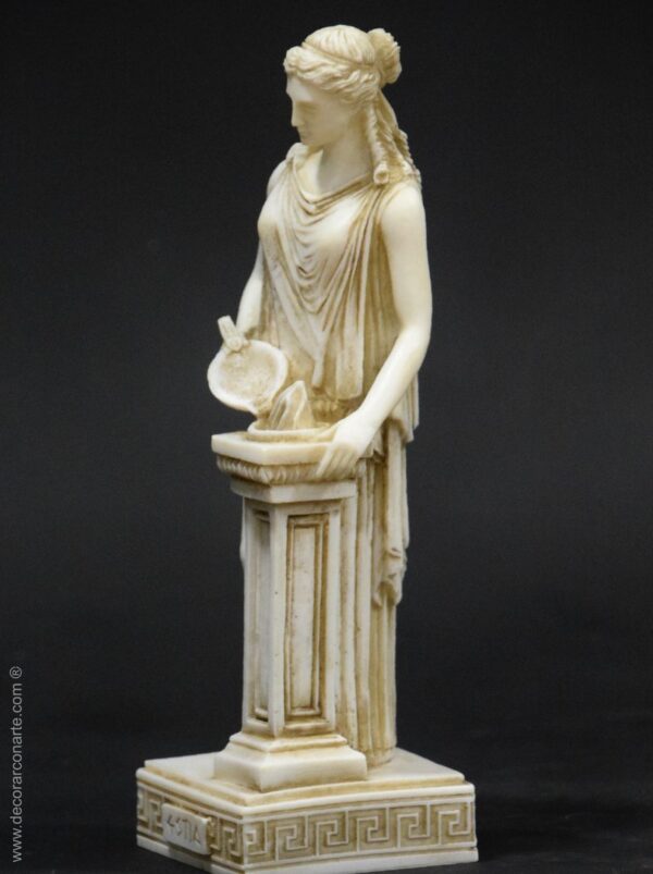 figura decorativa diosa Hestia