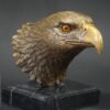 figura decorativa cabeza Águila