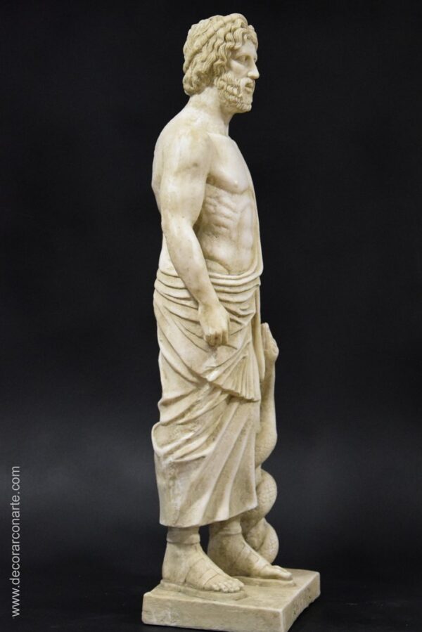 escultura decoración Asclepios Epidauro