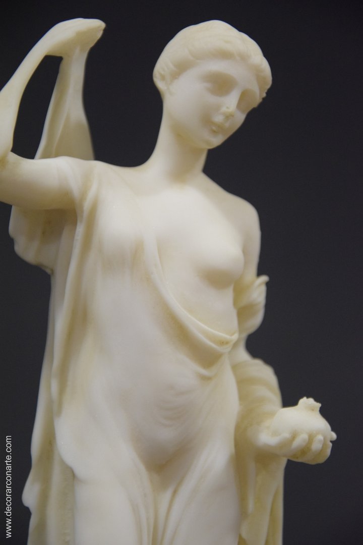 figura decorativa Hera