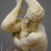 escultura decoración Hercules Diomedes