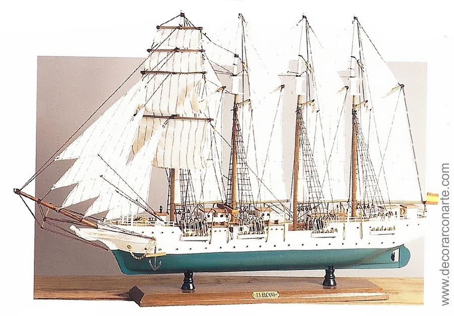 maqueta barco Juan Sebastián Elcano