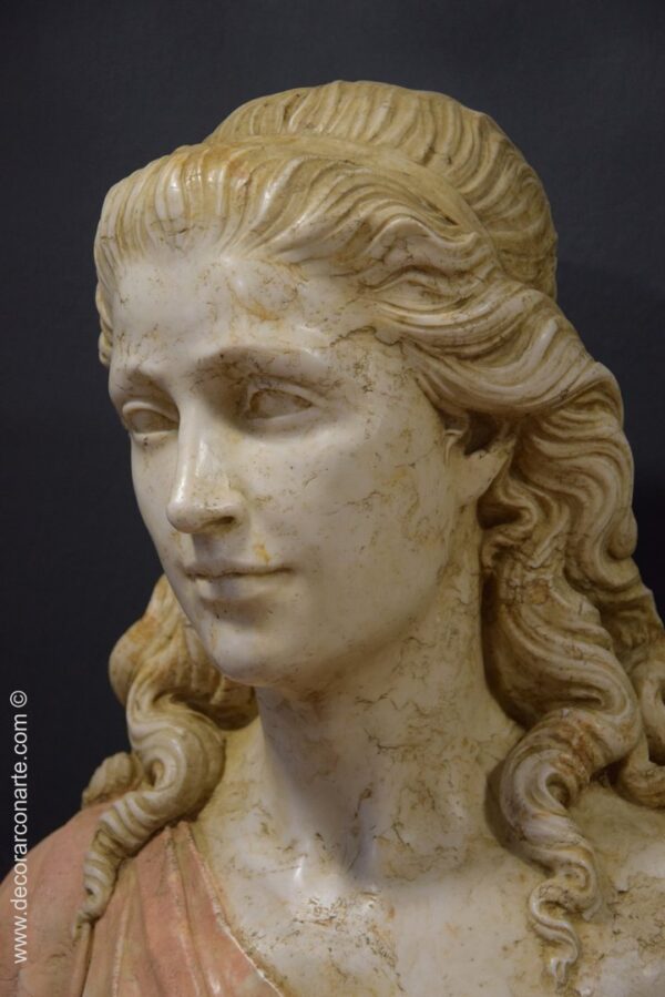 escultura decoración busto Varinia