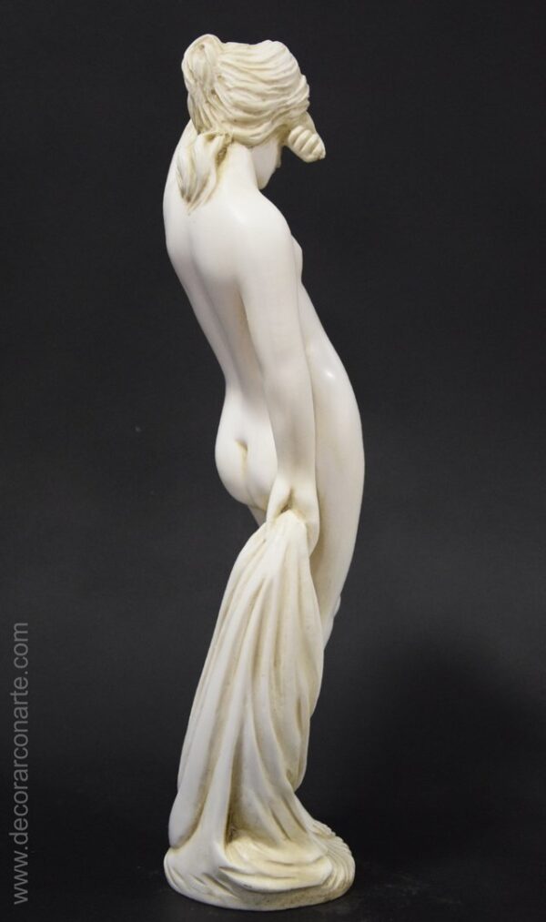 escultura decoración Venus baño