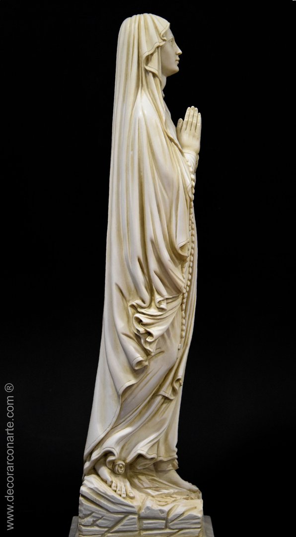 escultura arte sacro Virgen Lourdes