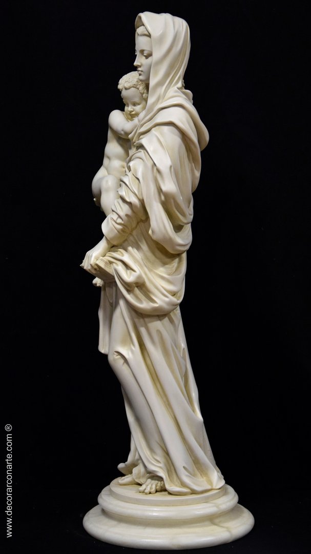 escultura arte sacro Virgen niño Jesus