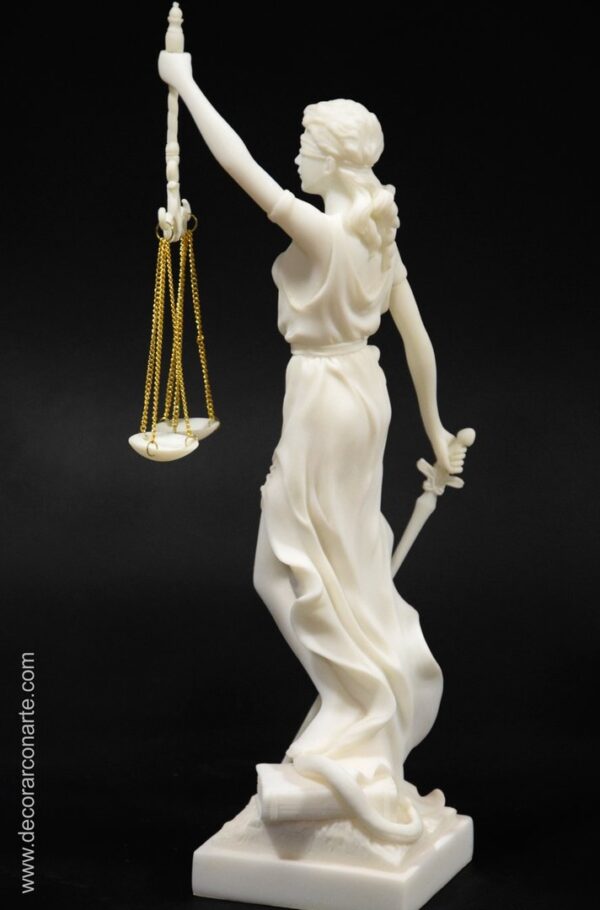 figura decorativa Justicia