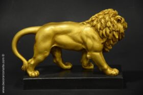 Figura de león dorado. 26x14cm