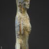 figura decorativa bronce etrusco mujer ofrendante