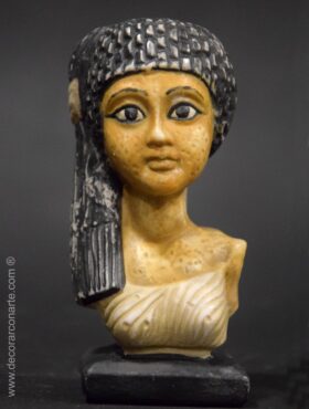 cabeza princesa egipcia Meritaton