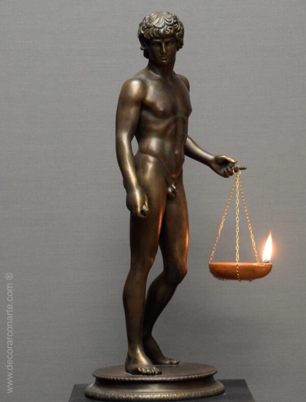 lámpara escultura Antinoo