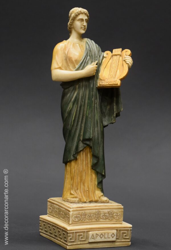 Figura del dios Apolo con lira