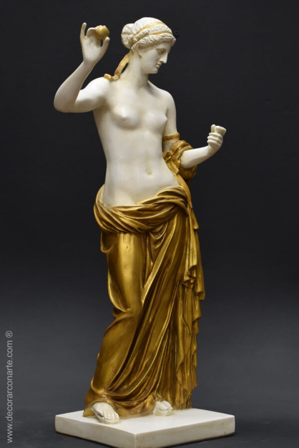 Escultura de venus de Arlés en oro y mármol