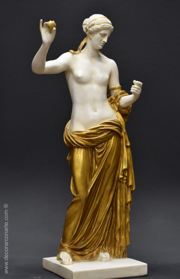 Venus de Arlés. Pátina oro y mármol. 57 cm.