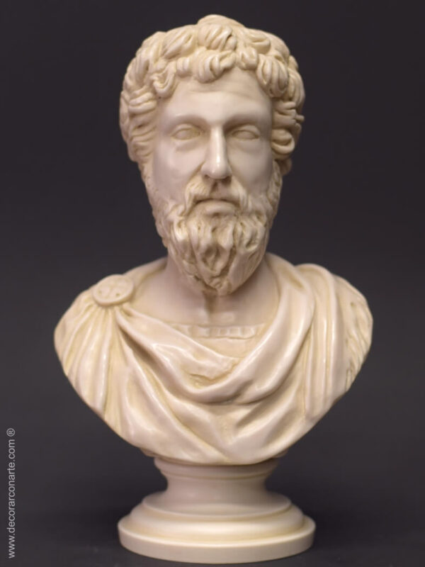 Busto del empedrador filósofo Marco Aurelio