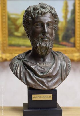 Busto de Marco Aurelio patinado en bronce Busto di Marco Aurelio patinato in bronzo
